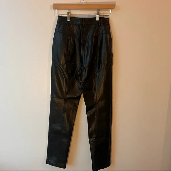 ARITZIA Wilfred Rebel Black Vegan Leather Cropped Pants - Picture 7 of 13